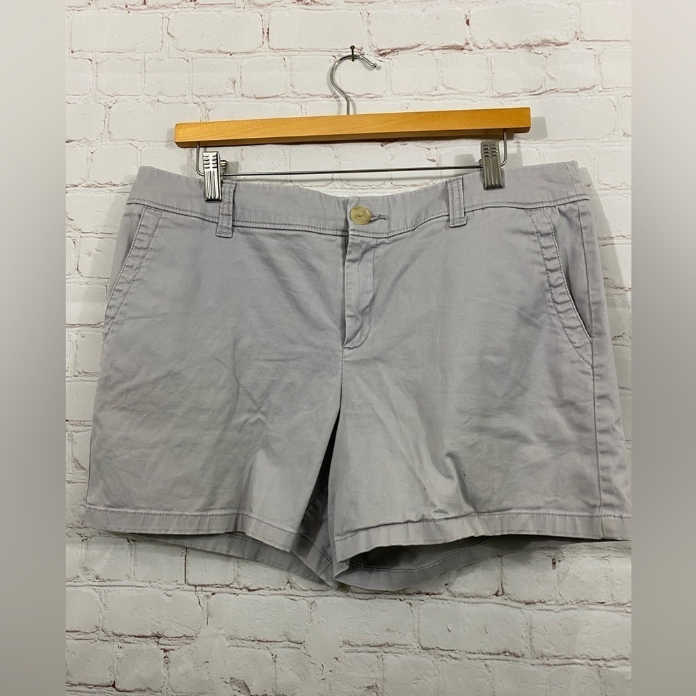 Liz Claiborne Womens Size 12 Gray Casual Everyday High Waisted Walking Shorts